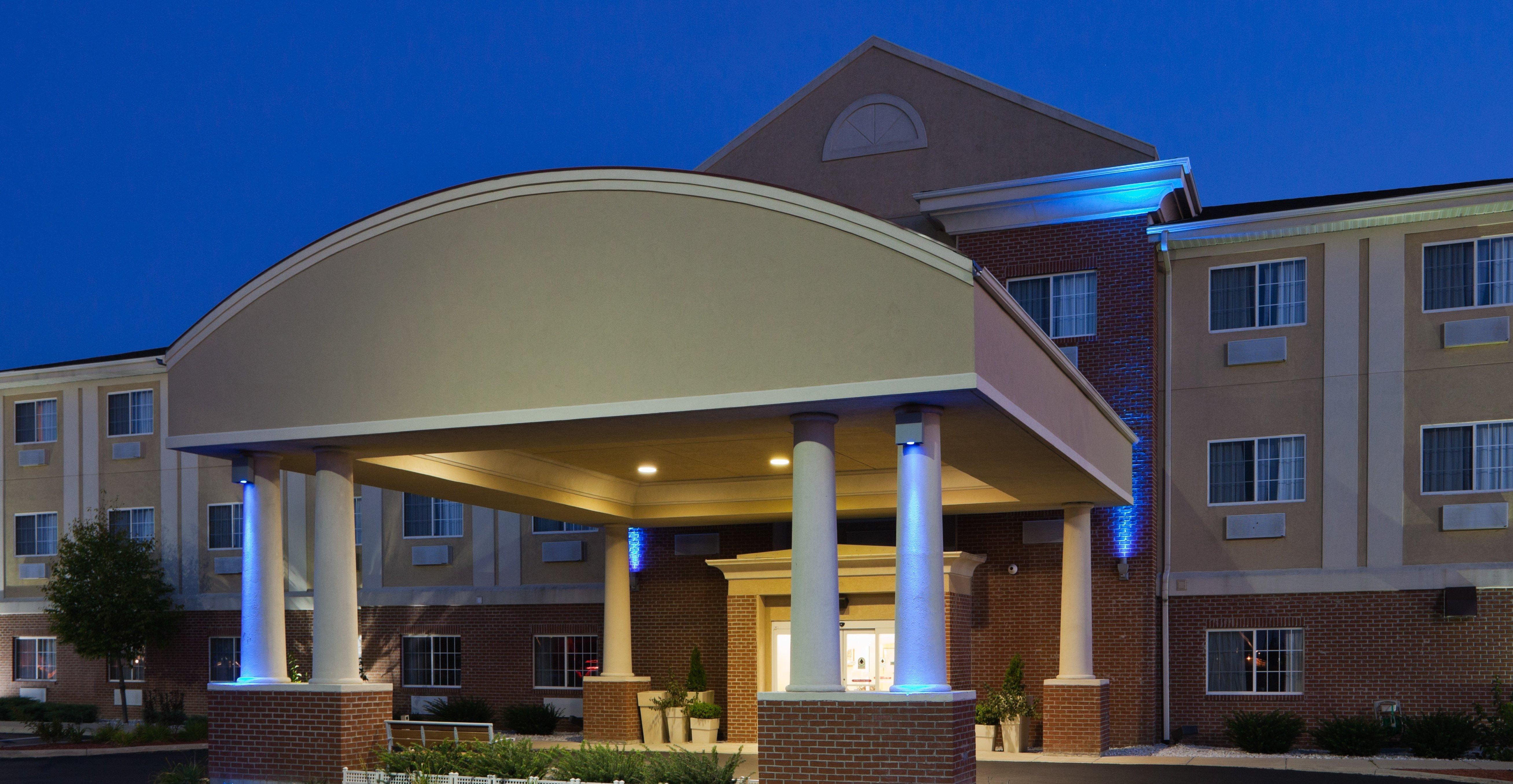 Holiday Inn Express Hotel & Suites Defiance By Ihg Екстер'єр фото