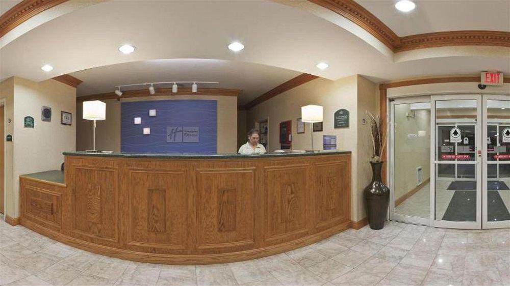 Holiday Inn Express Hotel & Suites Defiance By Ihg Екстер'єр фото